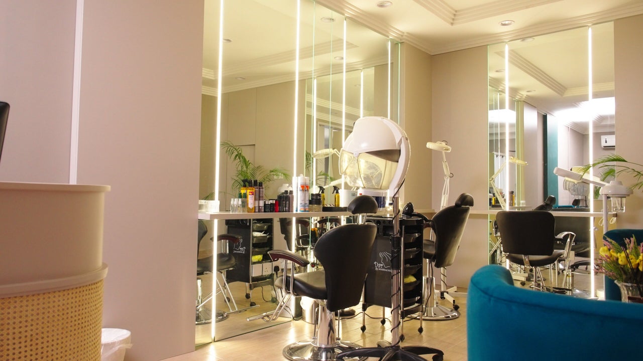 Sol Glow Salon