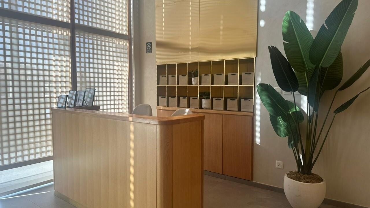 Vernis Nail Spa - Al Rabi Branch