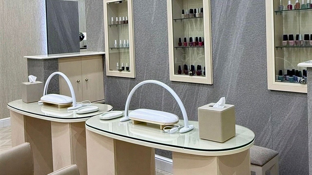 Senyourah Salon AlAqiq العقيق
