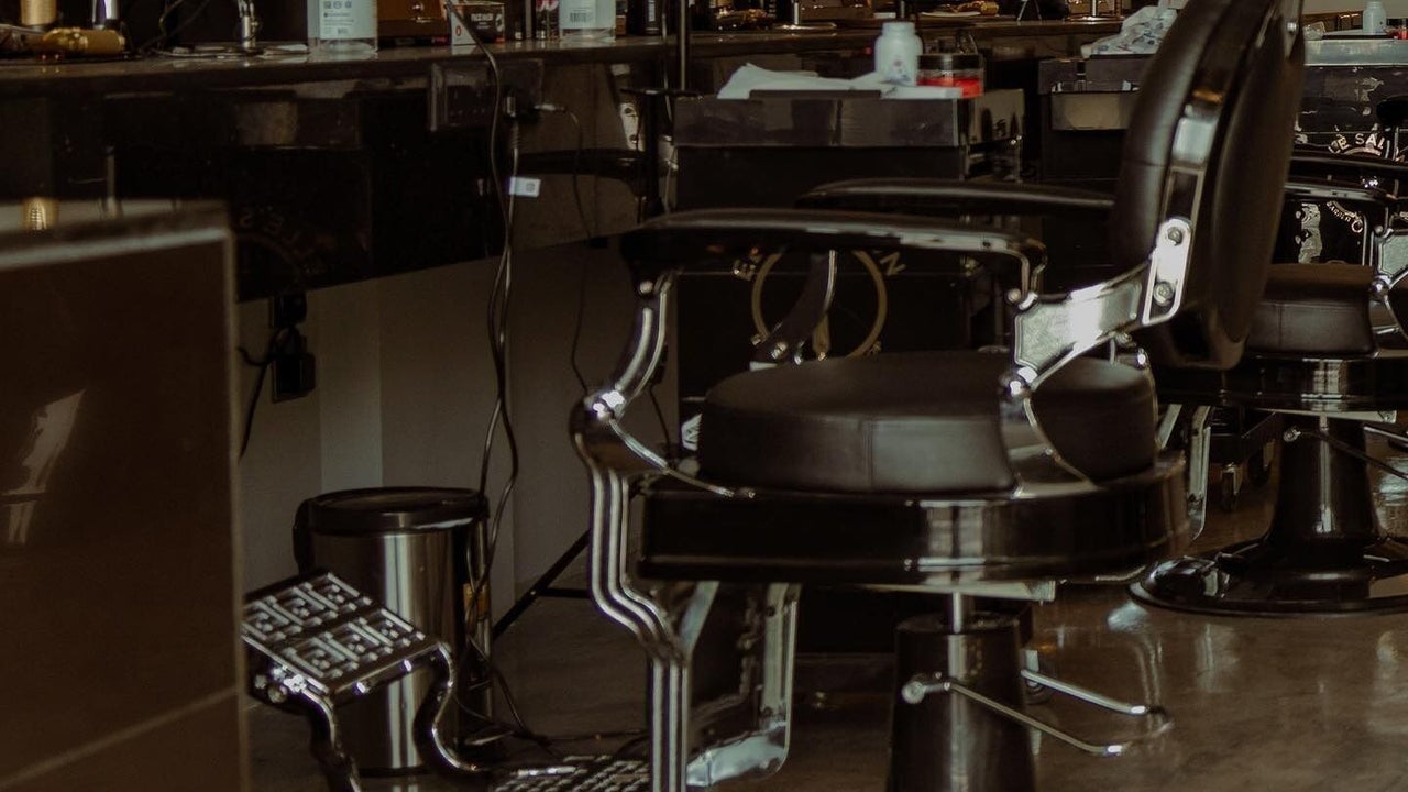 Elie Salon