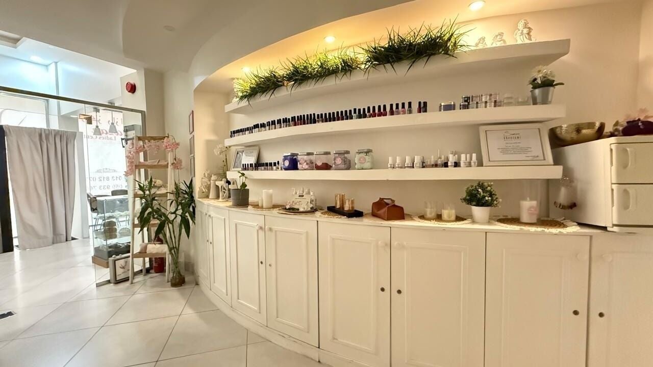 Saloon Razan