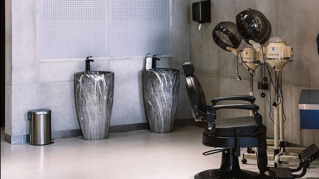 9CUTS Barber Shop