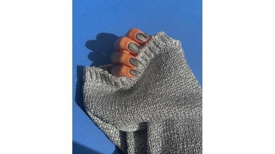 Gray Nails