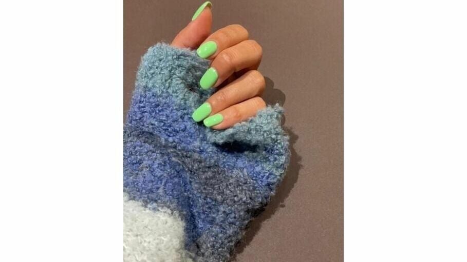 Gray Nails
