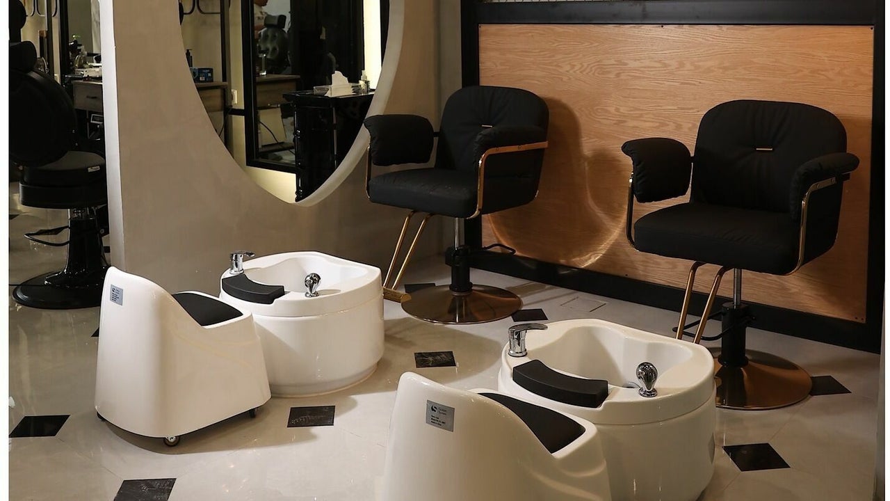 Mirror Barbershop